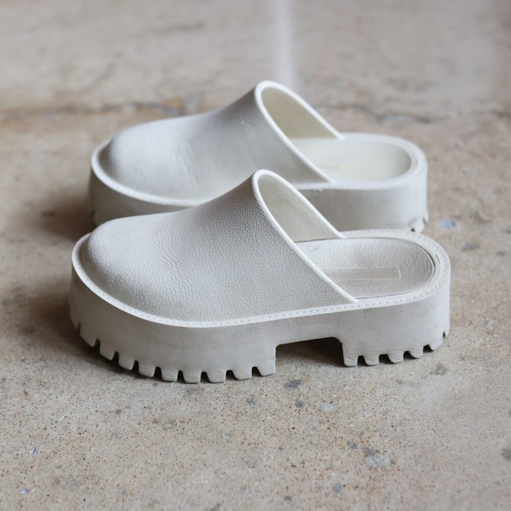 Bae Clog Slip On Platform Clog Jeffrey Campbell Womens Size 7 Cream White Fall - Picture 3 of 6